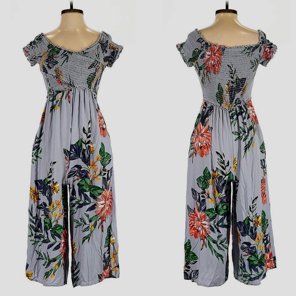 WIDE LEG JUMPSUIT. SMALL. PATRONS OF PEACE SMOCKED TOP FLORAL OFF SHOULDER.